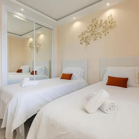 Luxurious In Marina Banus, Puerto Banus Apartamento